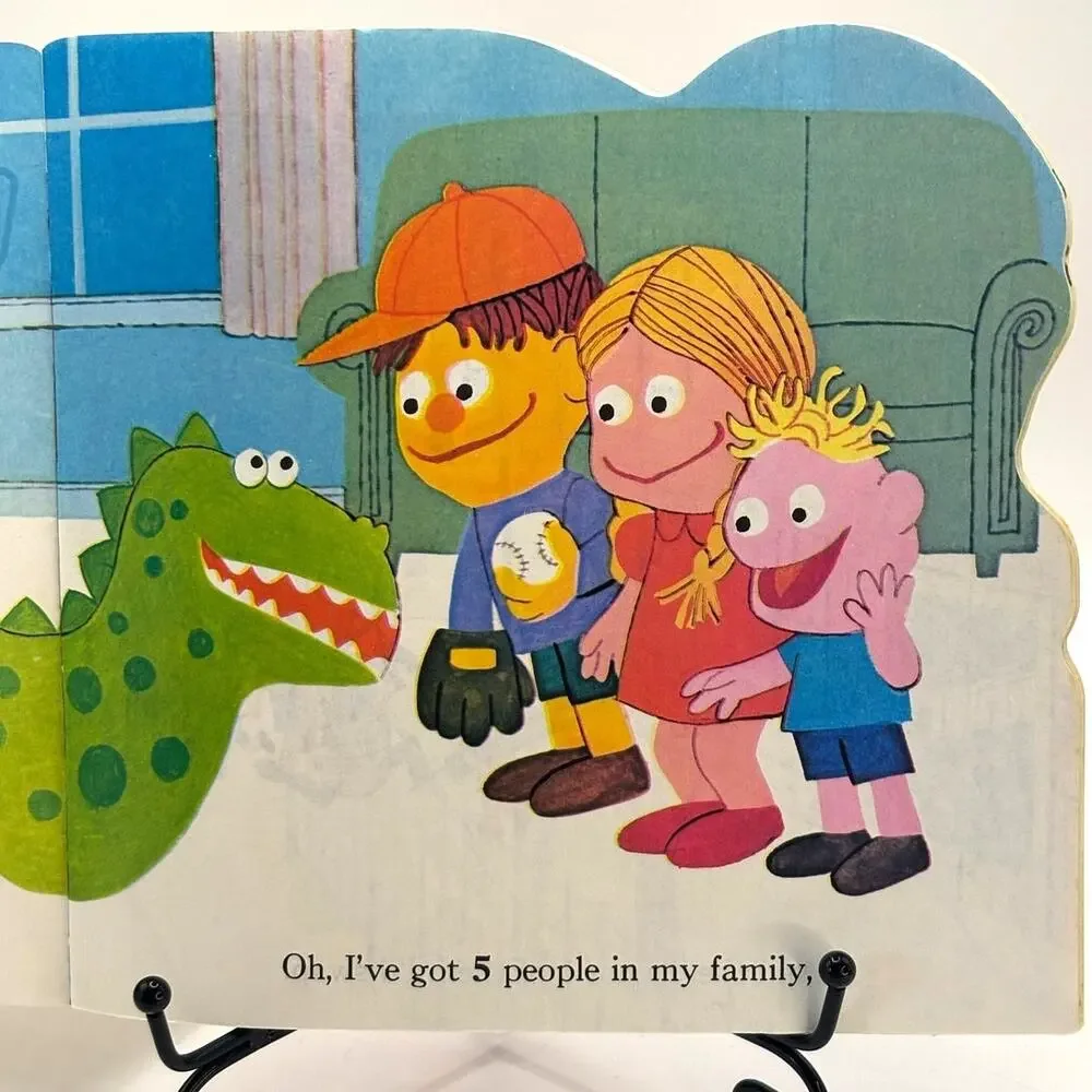 Vintage 1980 Sesame St. People in My Family Golden Shape Book, 14th Print, PB